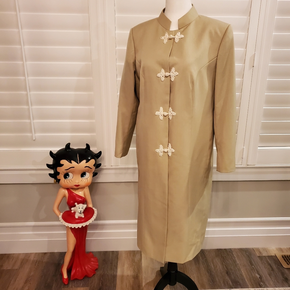 EUC One of a Kind Custom Lined Silk Suit